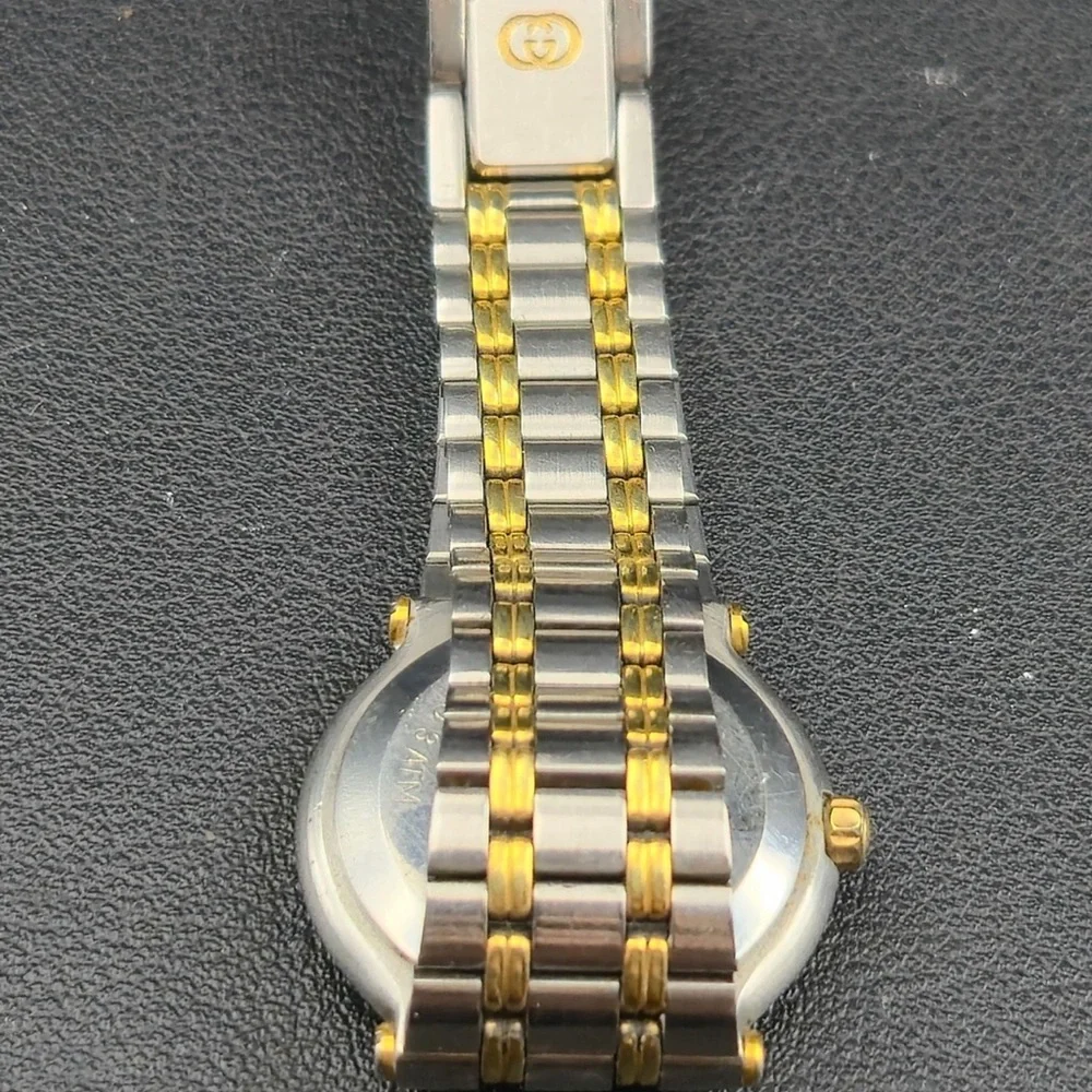 Gucci 9000l vintage